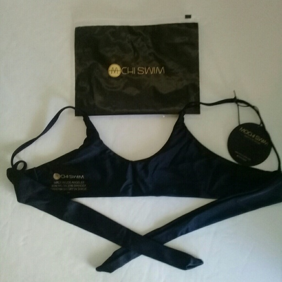 Mochi Swim Bikini TOP Black Color Xs Size. - Picture 5 of 7